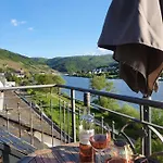 Inselblick In Traumlage Mit Balkon Und Panoramablick Appartement *