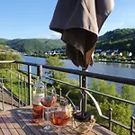 Appartement Inselblick In Traumlage Mit Balkon Und Panoramablick