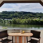 Appartement Inselblick In Traumlage Mit Balkon Und Panoramablick *