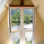 Inselblick In Traumlage Mit Balkon Und Panoramablick Appartement Zell