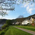 Appartement Inselblick In Traumlage Mit Balkon Und Panoramablick *