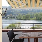 Inselblick In Traumlage Mit Balkon Und Panoramablick * Zell