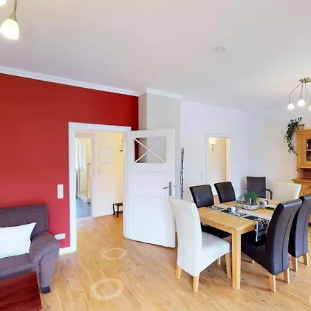 Inselblick In Traumlage Mit Balkon Und Panoramablick Apartmán Zell an der Mosel