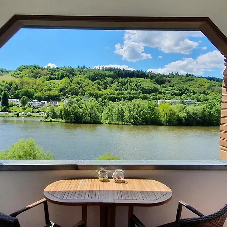 شقة Inselblick In Traumlage Mit Balkon Und Panoramablick