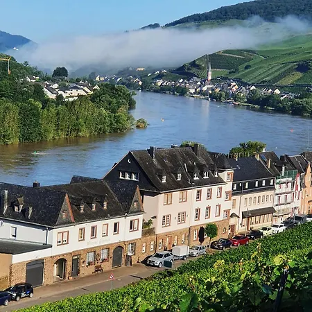 Appartement Inselblick In Traumlage Mit Balkon Und Panoramablick *