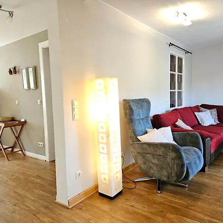 Inselblick In Traumlage Mit Balkon Und Panoramablick