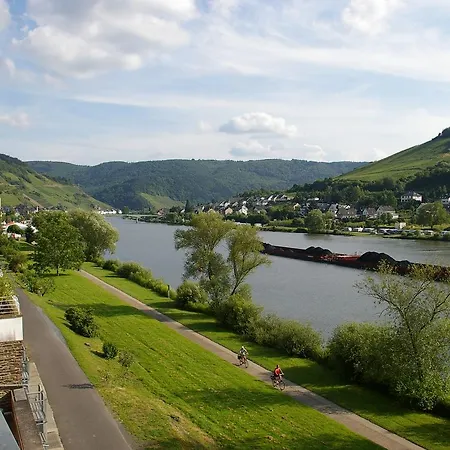 Inselblick In Traumlage Mit Balkon Und Panoramablick Apartmán *