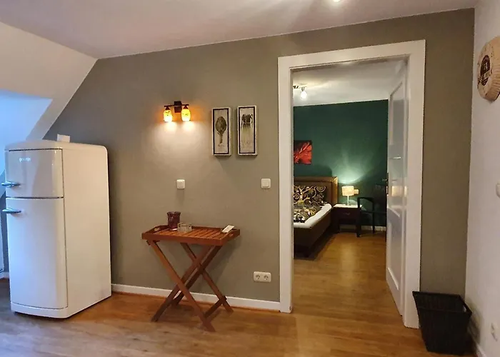 Inselblick In Traumlage Mit Balkon Und Panoramablick *