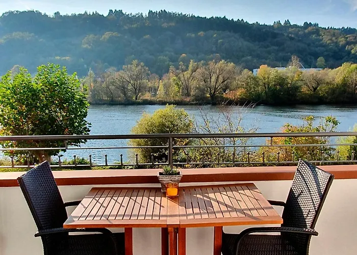 Inselblick In Traumlage Mit Balkon Und Panoramablick Appartement