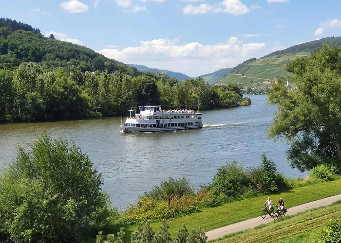 Inselblick In Traumlage Mit Balkon Und Panoramablick Appartement *