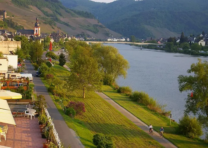 Appartement Inselblick In Traumlage Mit Balkon Und Panoramablick *