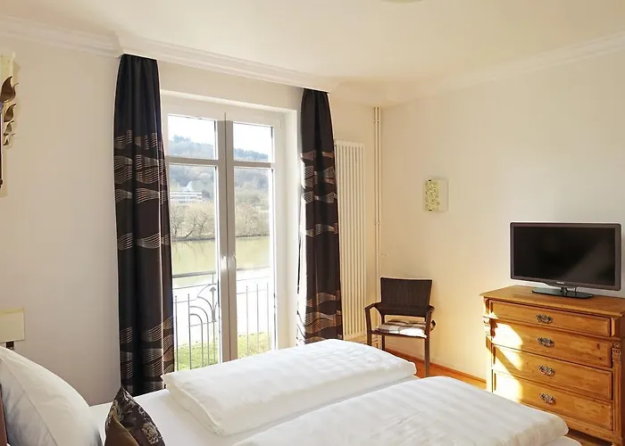 Inselblick In Traumlage Mit Balkon Und Panoramablick *