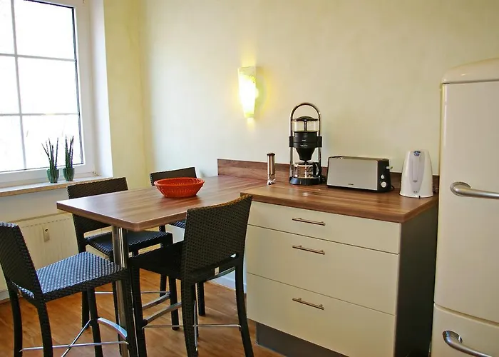 Inselblick In Traumlage Mit Balkon Und Panoramablick * Zell